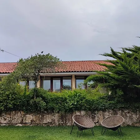 Casa De Levandeiras بيت للعطل *